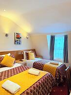 Albro House Hotel