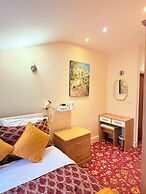 Albro House Hotel