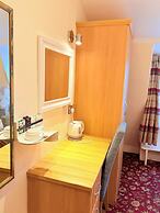 Albro House Hotel