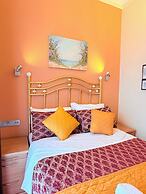 Albro House Hotel