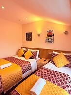 Albro House Hotel
