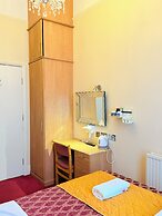 Albro House Hotel