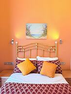 Albro House Hotel