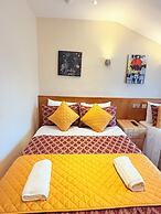Albro House Hotel