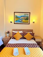 Albro House Hotel