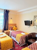 Albro House Hotel