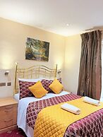 Albro House Hotel