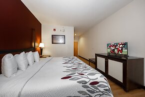 Red Roof Inn & Suites Biloxi - Ocean Springs