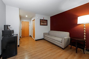 Red Roof Inn & Suites Biloxi - Ocean Springs