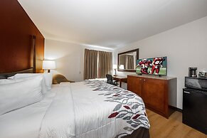 Red Roof Inn & Suites Biloxi - Ocean Springs