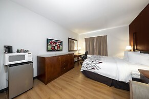 Red Roof Inn & Suites Biloxi - Ocean Springs