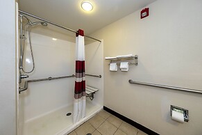 Red Roof Inn & Suites Biloxi - Ocean Springs