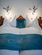 Hotel AlpenSchlössl