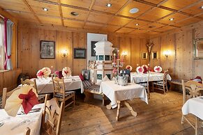 Hotel AlpenSchlössl