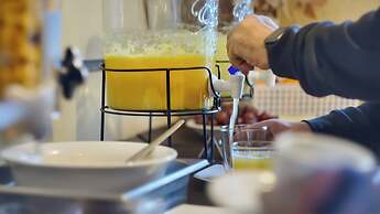 Condor Suites Apart Hotel