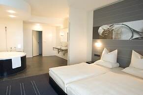 NOVINA HOTEL Herzogenaurach Herzo Base