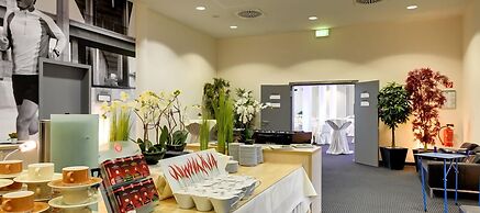 NOVINA HOTEL Herzogenaurach Herzo Base