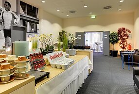 NOVINA HOTEL Herzogenaurach Herzo Base
