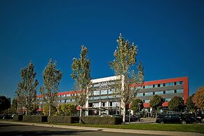 NOVINA HOTEL Herzogenaurach Herzo Base