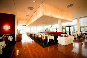 NOVINA HOTEL Herzogenaurach Herzo Base