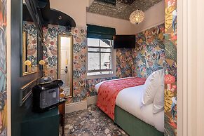 Clementine's Guest House