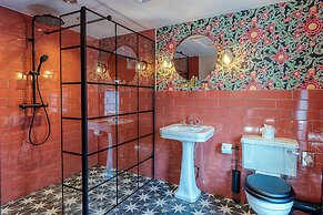 Clementine's Guest House