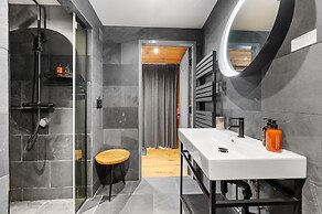 Clementine's Guest House