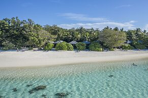 Royal Island Resort & Spa