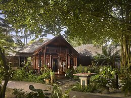 Royal Island Resort & Spa