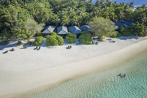 Royal Island Resort & Spa