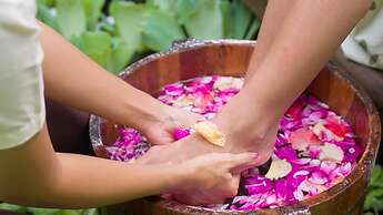 Royal Island Resort & Spa