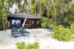 Royal Island Resort & Spa