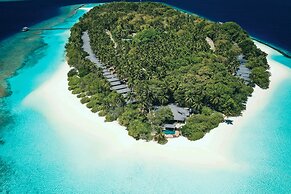 Royal Island Resort & Spa