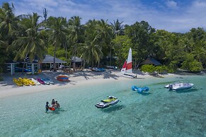 Royal Island Resort & Spa