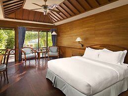 Royal Island Resort & Spa