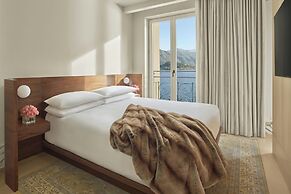 The Lake Como EDITION