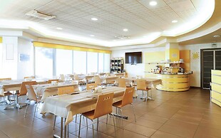 Hotel Dama
