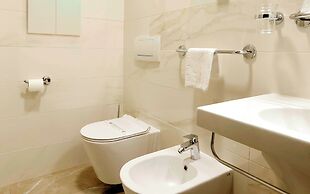 Hotel Dama
