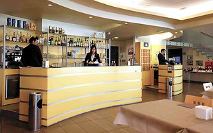 Hotel Dama