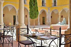 Pousada Convento de Tavira - Historic Hotel
