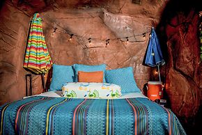 Anniversary Inn - 5th South