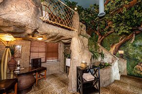 Anniversary Inn - 5th South