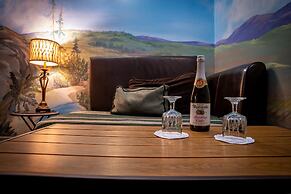 Anniversary Inn - 5th South