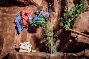 Anniversary Inn - 5th South