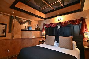 Anniversary Inn - 5th South