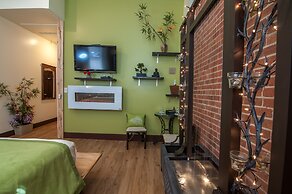 Anniversary Inn - 5th South