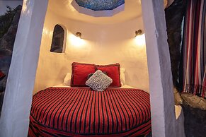 Anniversary Inn - 5th South