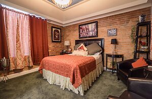 Anniversary Inn - 5th South