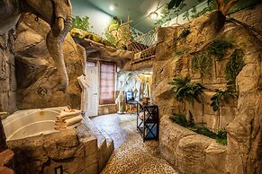 Anniversary Inn - 5th South