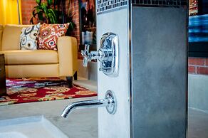 Anniversary Inn - 5th South